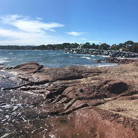 Appartement T2-48m2 ā Santa Lucia Raphaël