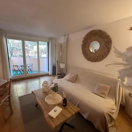 T2-48m2 ā Santa Lucia Raphaël Appartement *