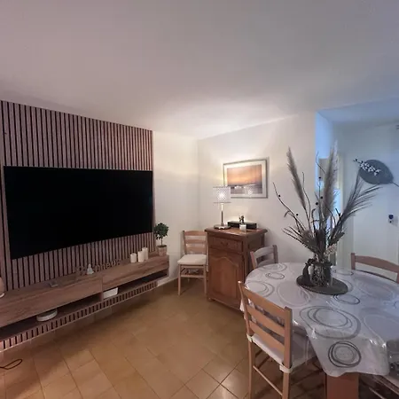 Grand T2 48m2 Calme Parking Port Santa Lucia * Сен-Рафаэль