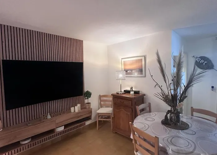 Grand T2 48m2 Calme Parking Port Santa Lucia * Saint-Raphaël