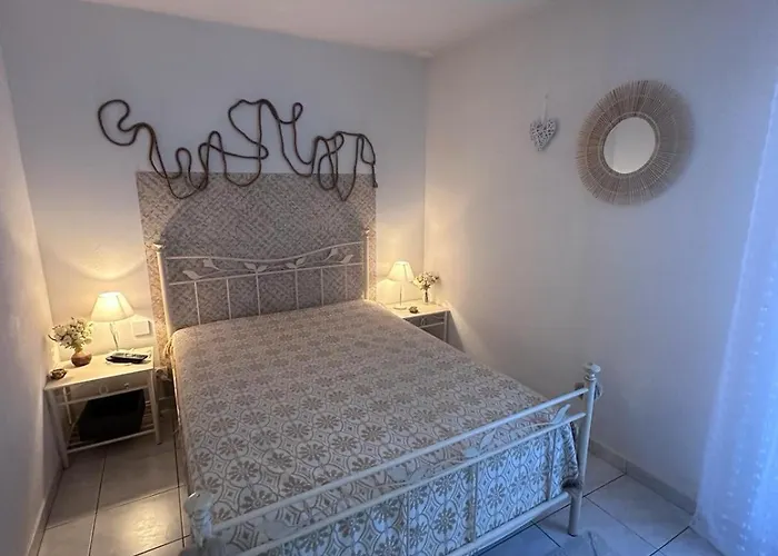 Grand T2 48m2 Calme Parking Port Santa Lucia Сен-Рафаэль